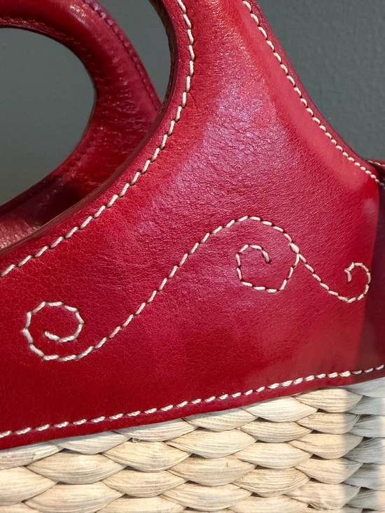 Brighton Woven Straw Tote Purse Red Leather Heart Handle opt. shoulder strap - Picture 15 of 16